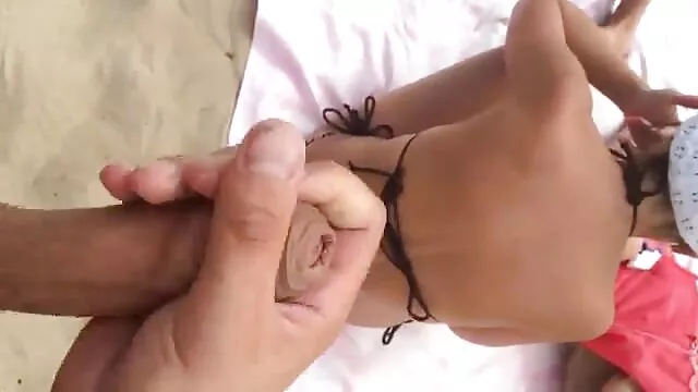 Le mec a enlevé xxx video femme enceinte le bébé et l'a baisé au restaurant