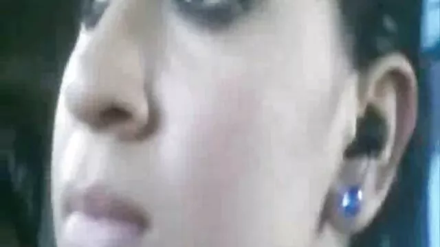 Le partenaire patte tout d'abord ces petits pains femme enceinte nue video moelleux, puis lèche diligemment la chatte de la fille. Sa bite est déjà prête à baiser et veut déchirer la fille dans toutes les positions
