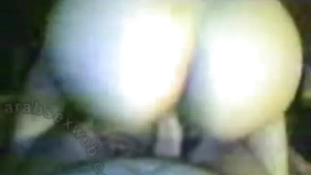 Le gode avec lequel joue la nana l'aide x video femme enceinte à atteindre l'orgasme interne