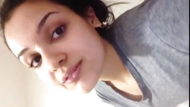 Deux beautés fragiles fusionnées video porn femme enceinte dans une extase mutuelle