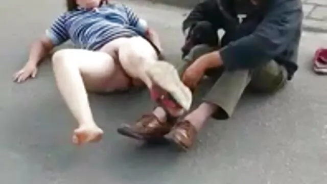 Regarde le corps de ma copine video sexe avec femme enceinte
