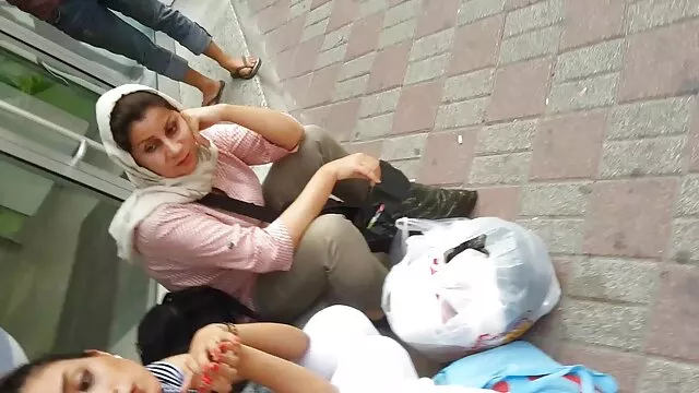 Une bite dans chaque trou où ils ne se rencontrent jamais enceinte se fait baiser