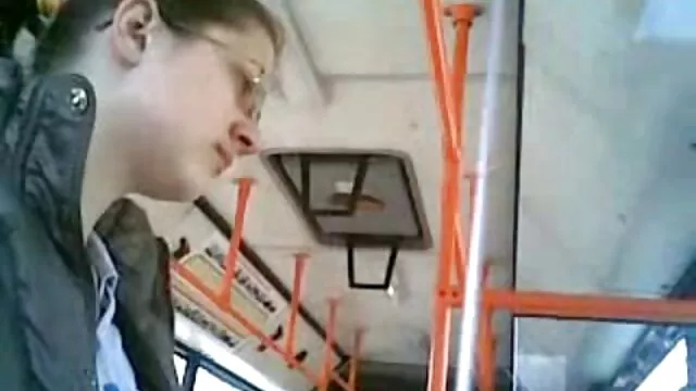 Un couple passionné se dispute et se maquille par le pornhub femme enceinte sexe