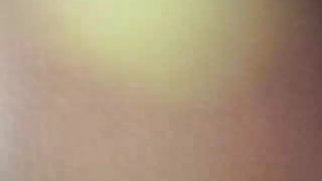 Fesse la fille sur les seins, se branle de force et se moque d'elle de toutes les manières porno gratuit enceinte possibles