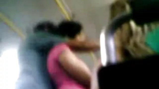 String grec enceinte porno accidentellement exposé