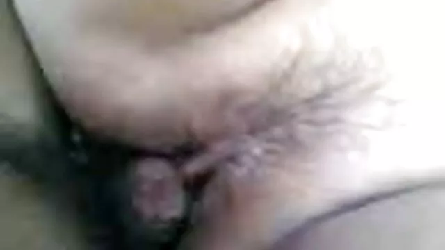 Ana est si jolie qu'il femme enceinte youporn aime faire une pipe