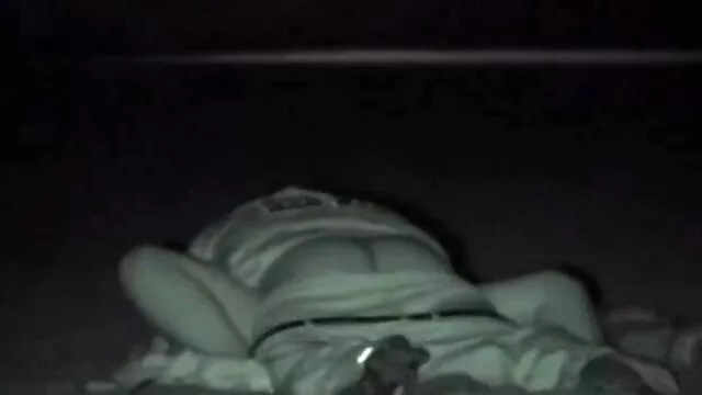 Couple marié porno allemand s'amusant sex video femme enceinte avec un jeune étudiant